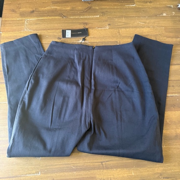 BCBGMaxAzria Black Dress Pants Classic Style - Picture 5 of 12